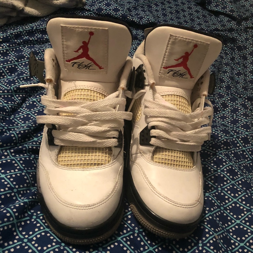 Air Jordan 4s